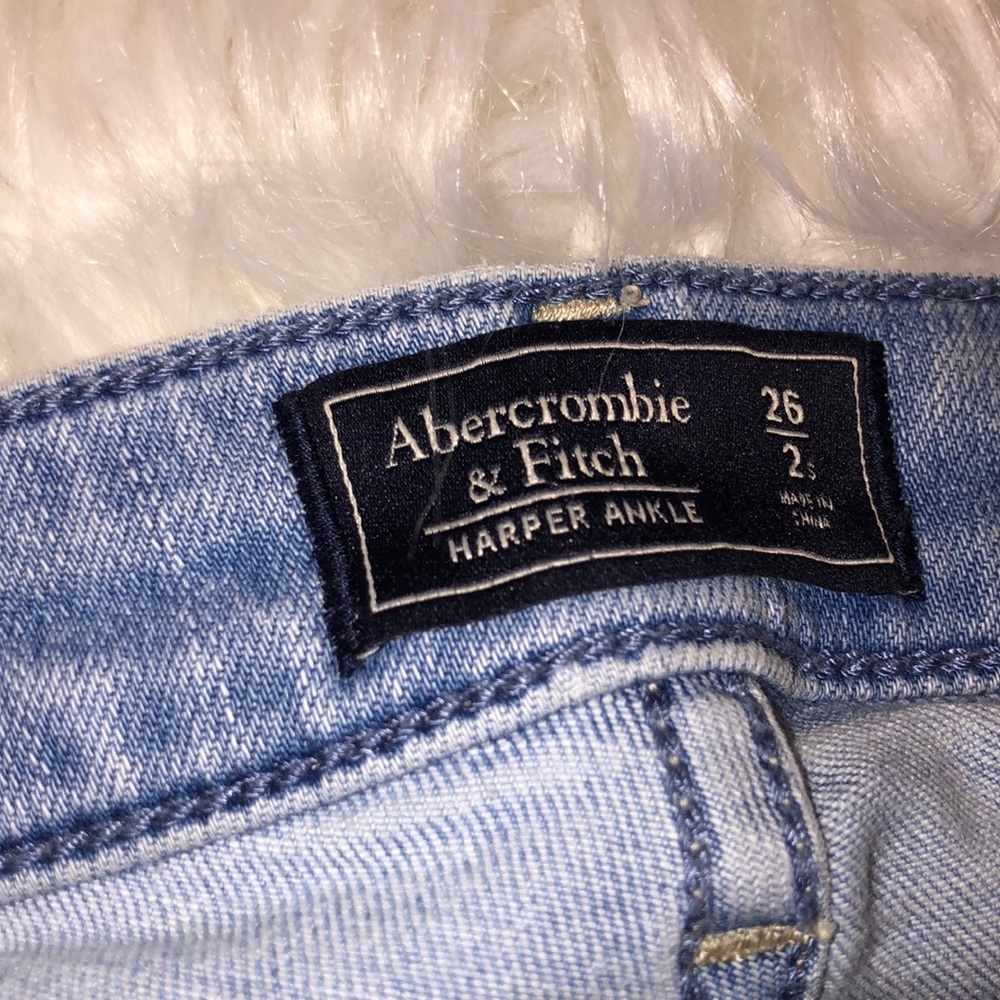 Abercrombie Ripped Jeans - Picture 3 of 3